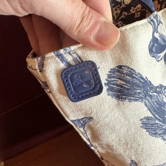 Joann Fabrics reversible canvas large tote bag detachable pouch blue bird cotton - Picture 10 of 16